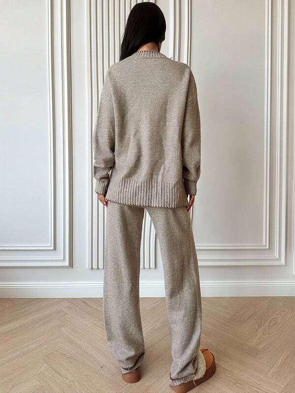 Conjunto Tricot Relaxed Fit Com Detalhes Minimalistas
