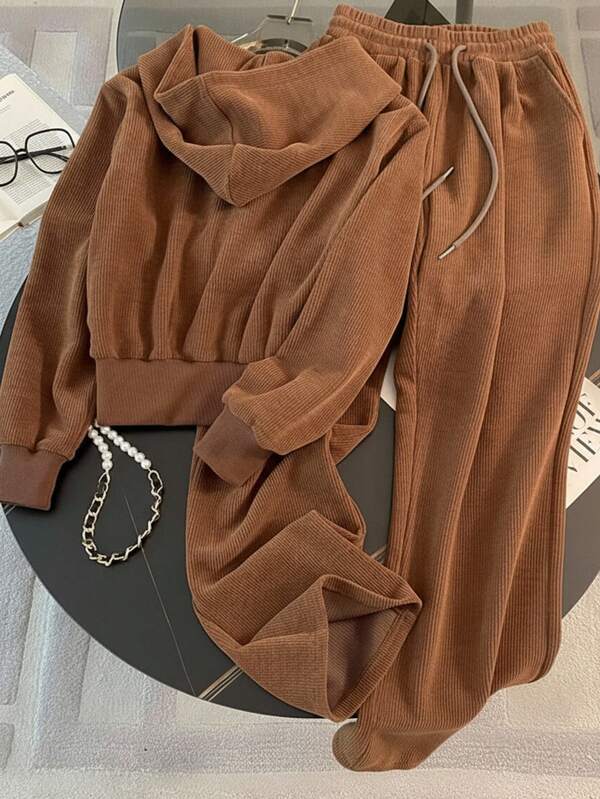Conjunto Veludo Cotelê Com Capuz E Zíper Casual