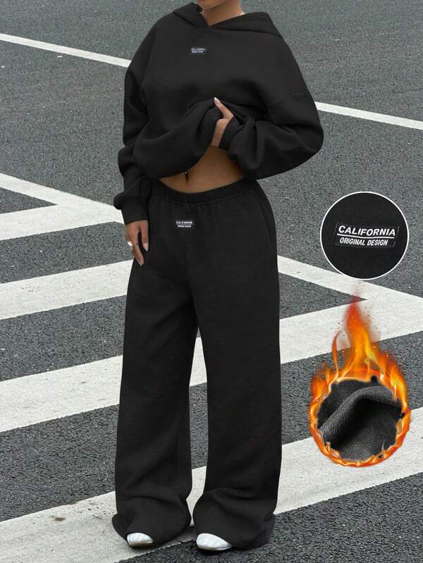 Moletom Conjunto Com Capuz E Calça Wide Leg