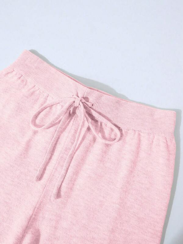 Conjunto Tricô Com Cardigan Cropped E Calça Pantalona