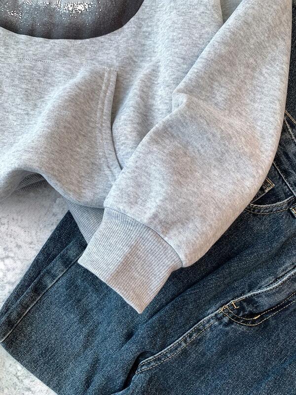 Moletom Estampa Boca Com Capuz E Bolso Canguru