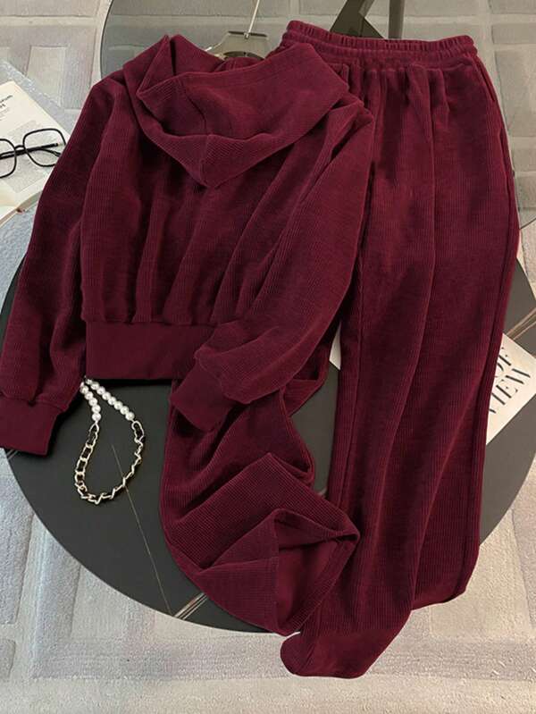 Conjunto Veludo Cotelê Com Capuz E Zíper Casual
