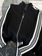 Conjunto Esportivo Com Zíper E Listras Laterais