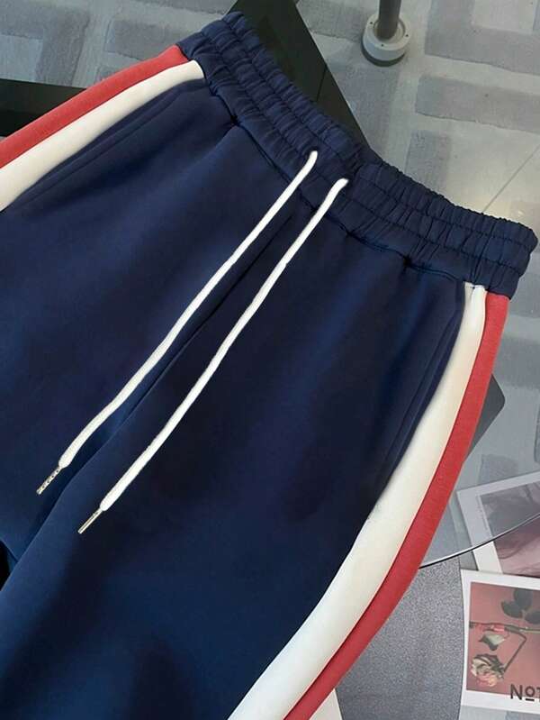Conjunto Moletom Color Block Com Calça Jogger E Listras Laterais