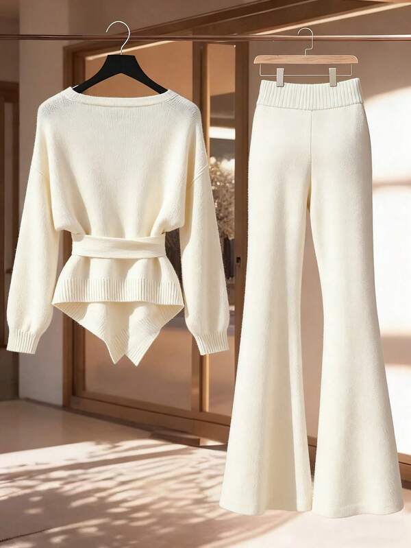 Conjunto Tricô Transpassado Com Calça Flare E Cinto Decorativo