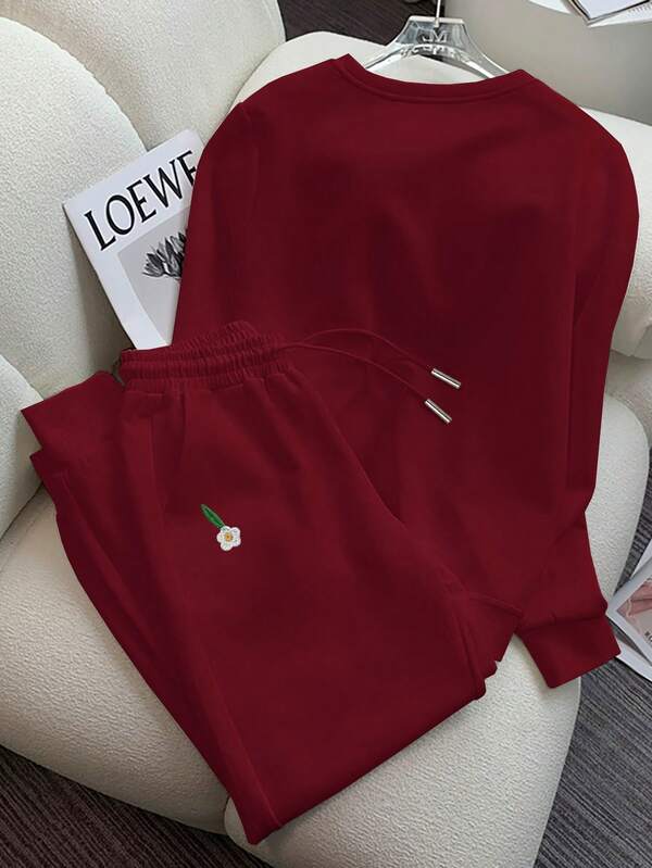 Conjunto Bordado Minimalista Com Moletom E Calça Jogger