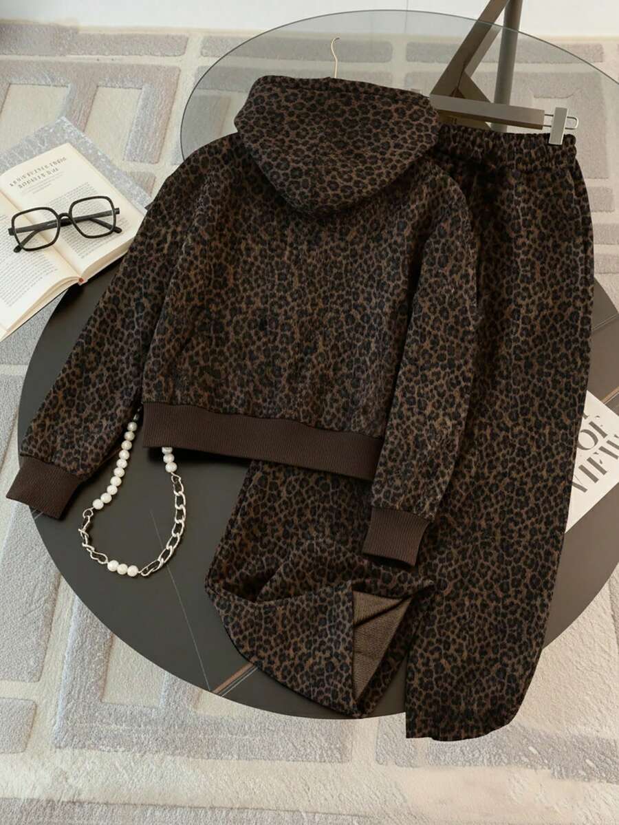 Conjunto Veludo Cotelê Com Capuz E Zíper Casual
