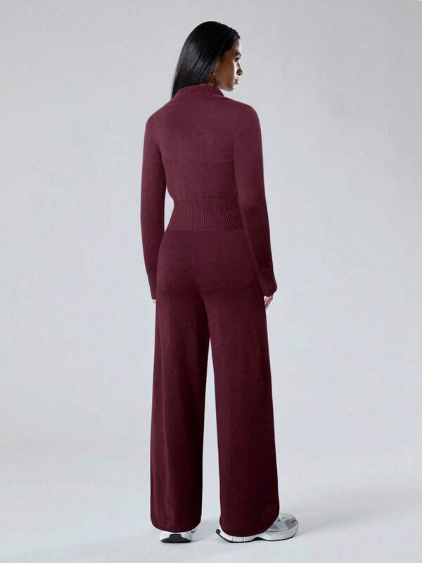 Conjunto Moletom Com Gola Zíper E Calça Pantalona