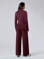 Conjunto Moletom Com Gola Zíper E Calça Pantalona