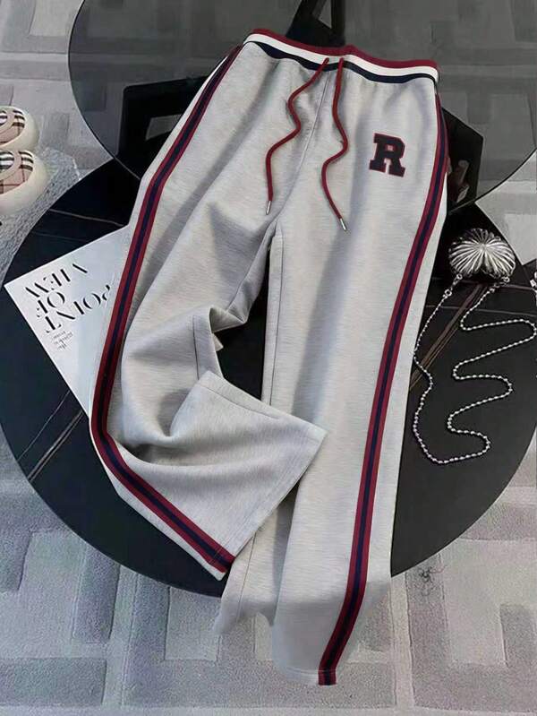 Conjunto Esportivo Com Zíper E Detalhes Contrastantes