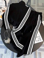 Conjunto Esportivo Com Zíper E Listras Laterais